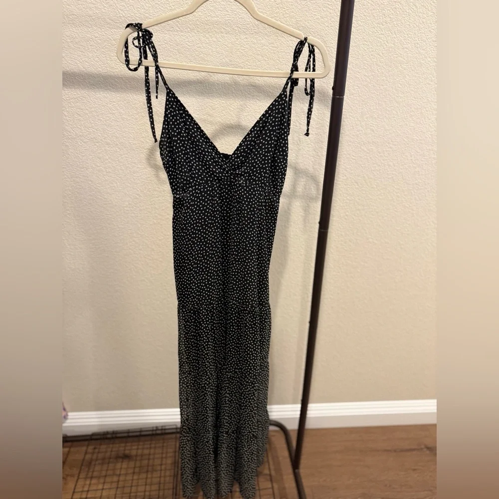 Abercrombie & Fitch Black and White Maxi Dress